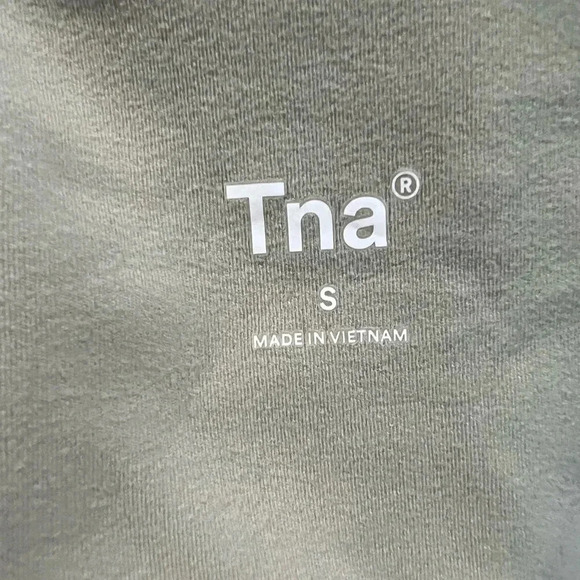 Small Aritzia Tna High Rise Leggings- Light Green - Picture 4 of 5